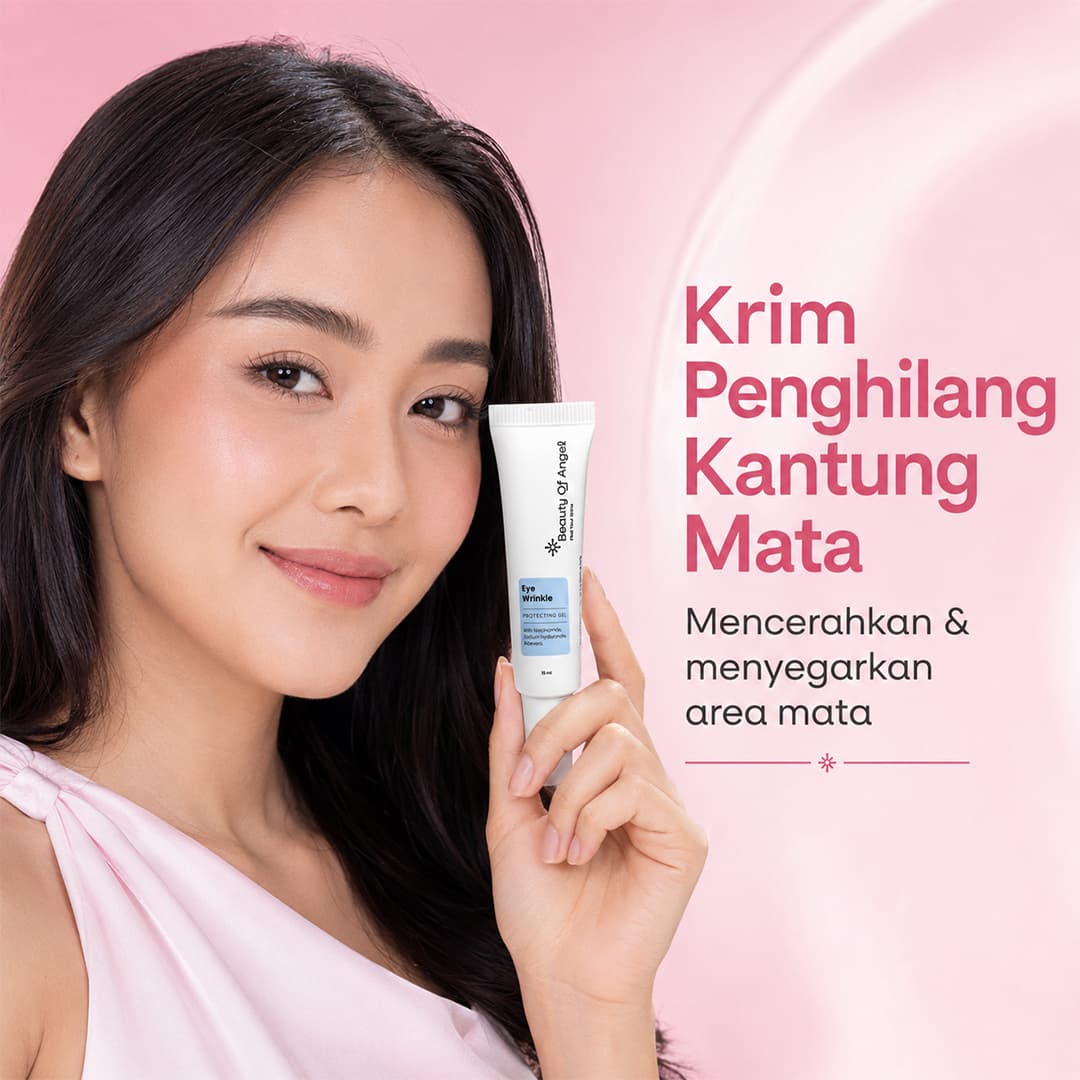 Krim penghilang kantung mata Beauty of Angel dalam genggaman
